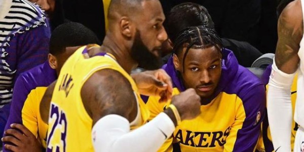 333体育|电竞-官方网站-詹皇父子同台背后的故事：湖人照顾布朗尼好贴心