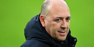 药厂高层：资源只有1/3情况下对抗拜仁不容易，需聪明地打造球队