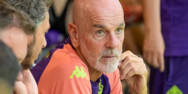 皮奥利：欧协联附加赛获胜让我满足；对手拉基恩头发也应红牌