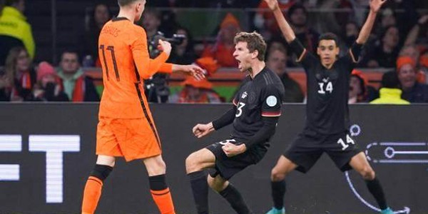 333体育|电竞-官方网站-穆勒进球回敬恩师范加尔 弗利克德国队8连胜止步