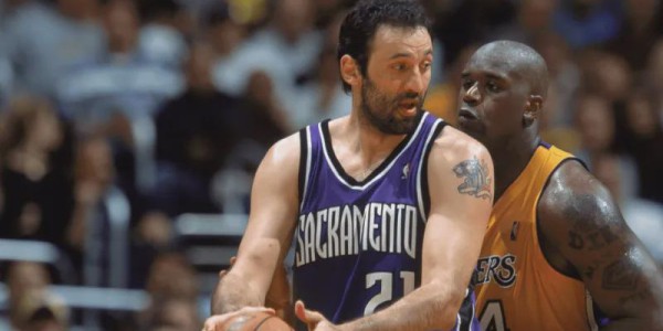 333体育|电竞-官方网站-迪瓦茨愿重回过去，倾尽所有选择东契奇！